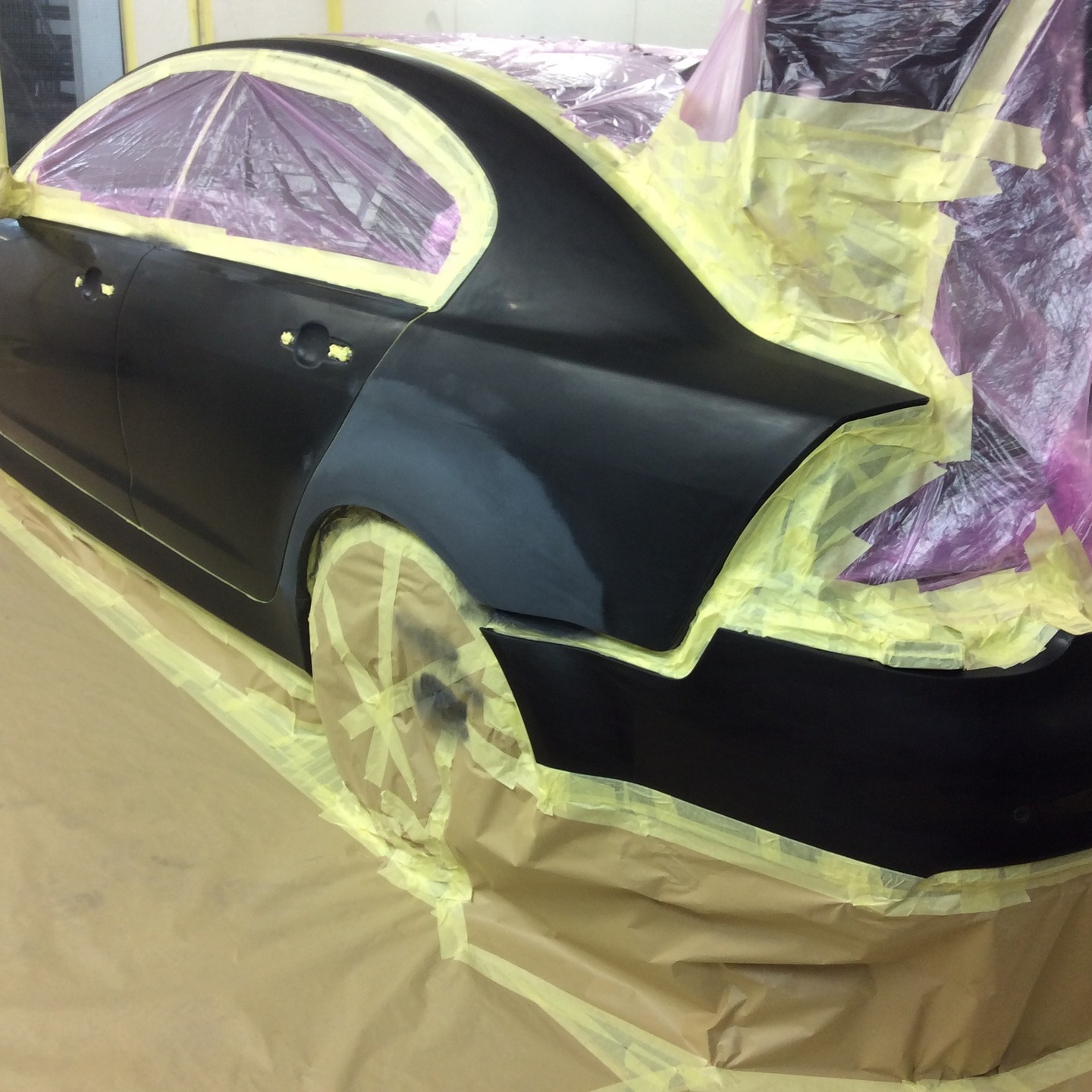 Vehicle bodywork preparation in the workshop